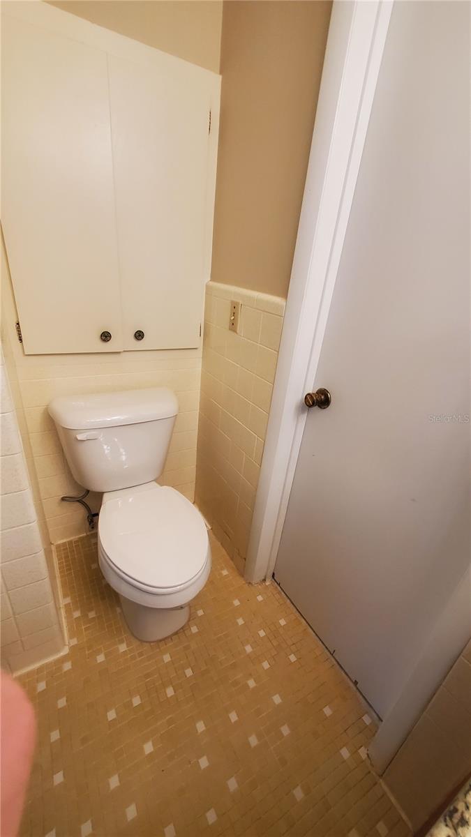 Image 21 of 31 For 8503 203rd Court