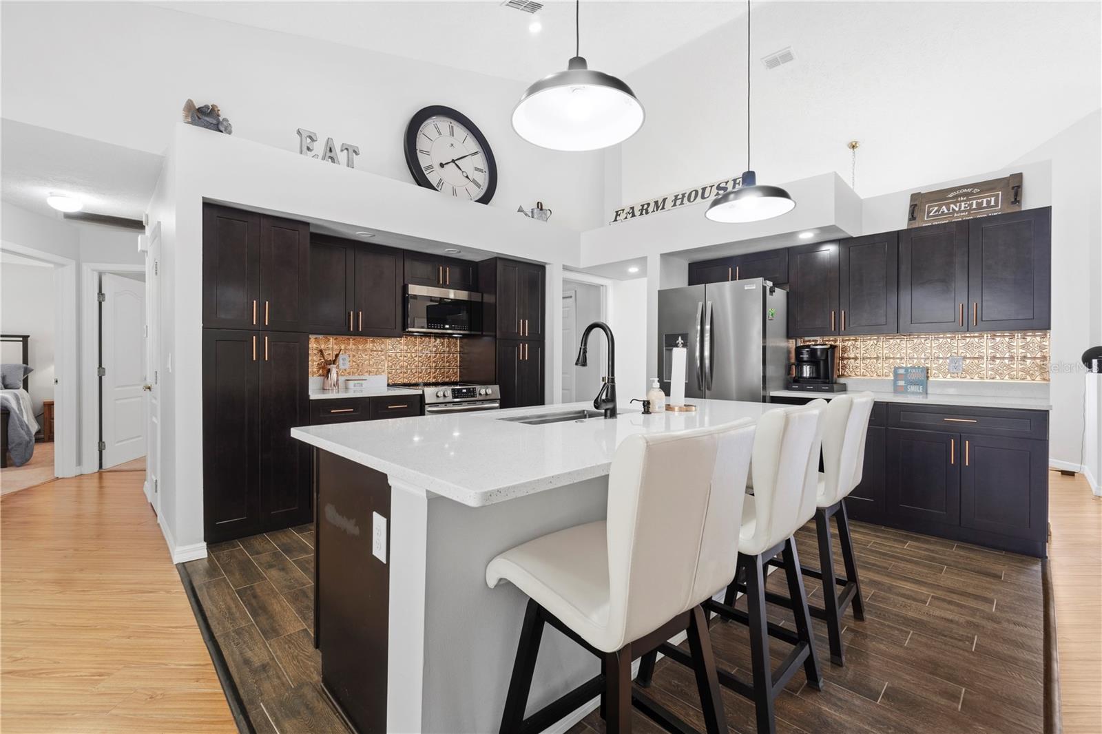 Image 29 of 98 For 11831 Highway 484