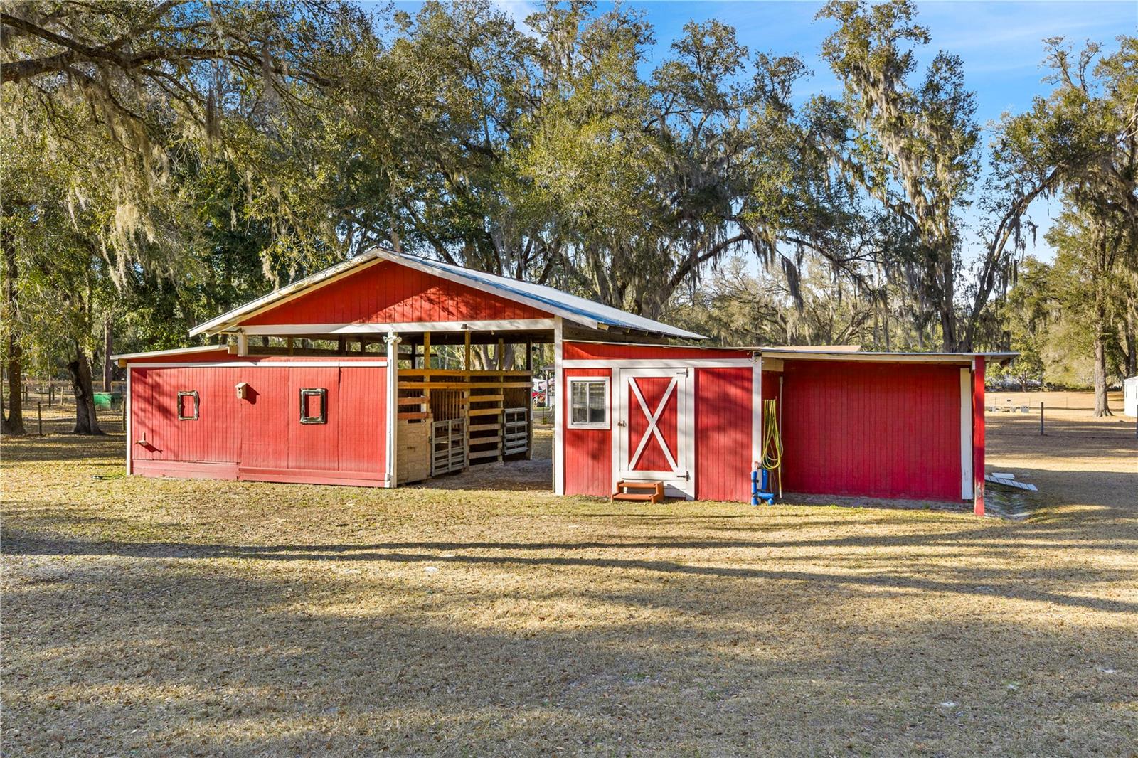 Image 51 of 98 For 11831 Highway 484