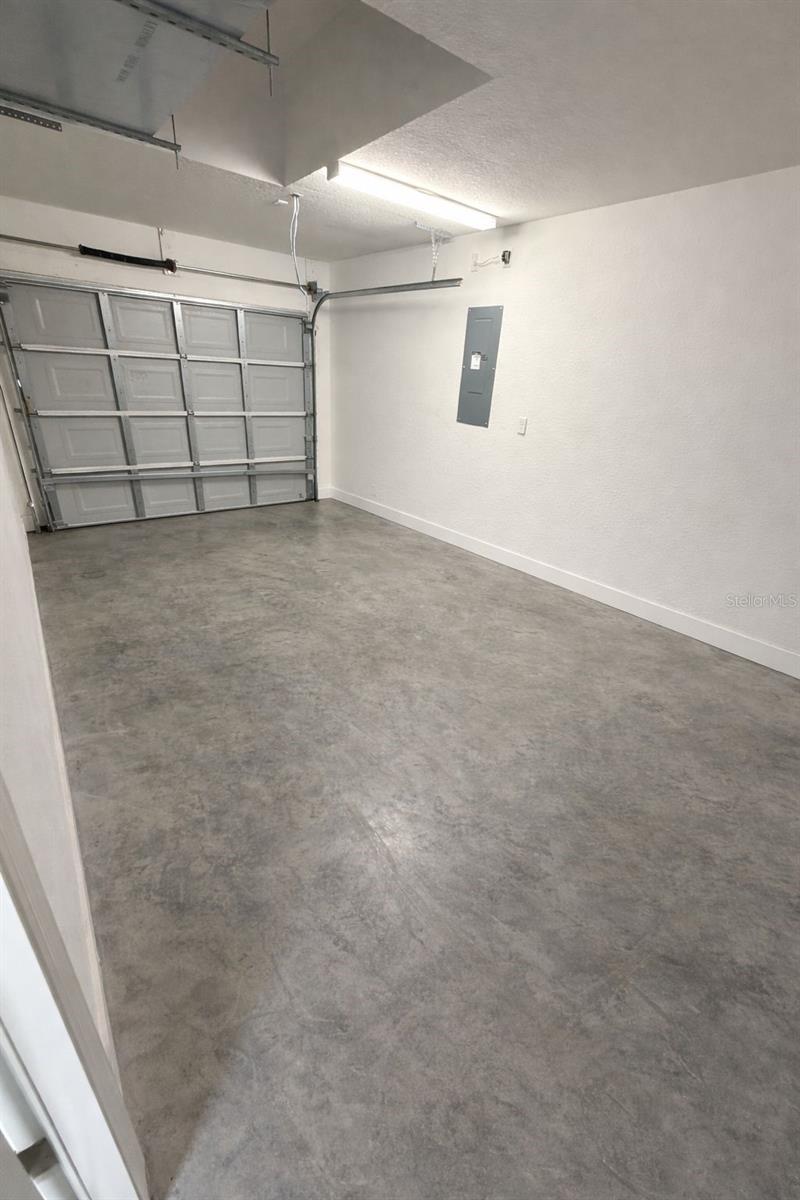 Image 6 of 13 For 5711 4th Street