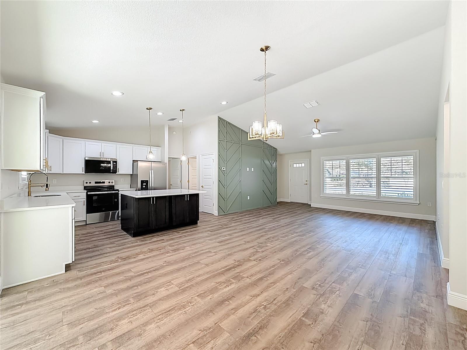 Image 16 of 78 For 5210 Fort King Street