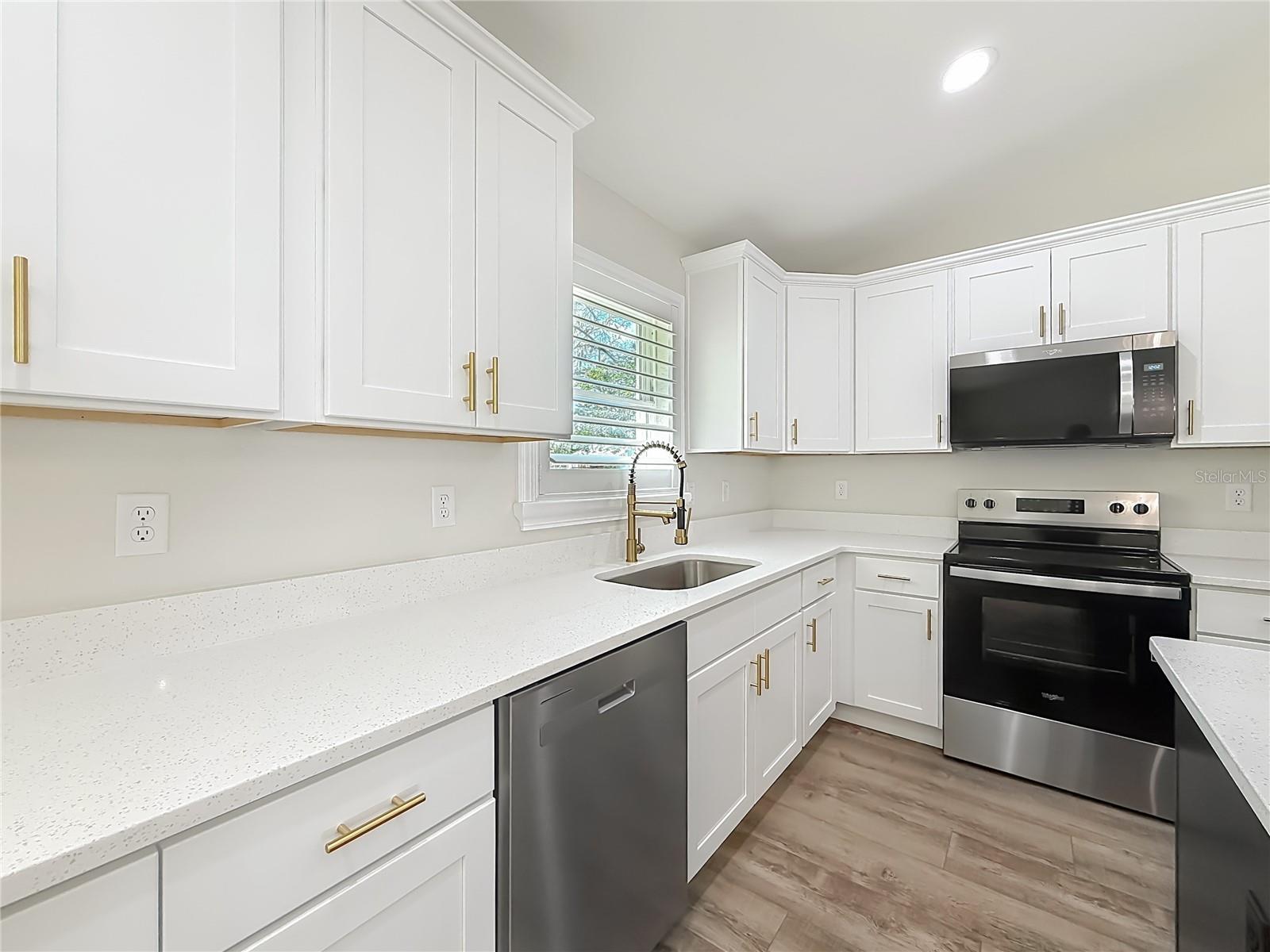 Image 20 of 78 For 5210 Fort King Street