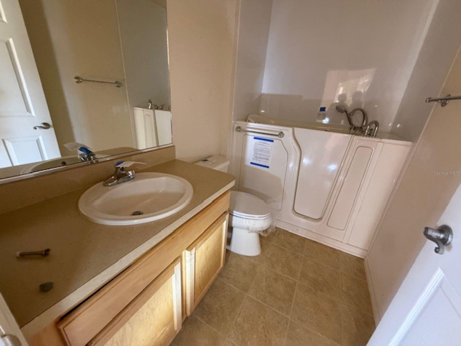 Image 10 of 12 For 2440 Iverson Court