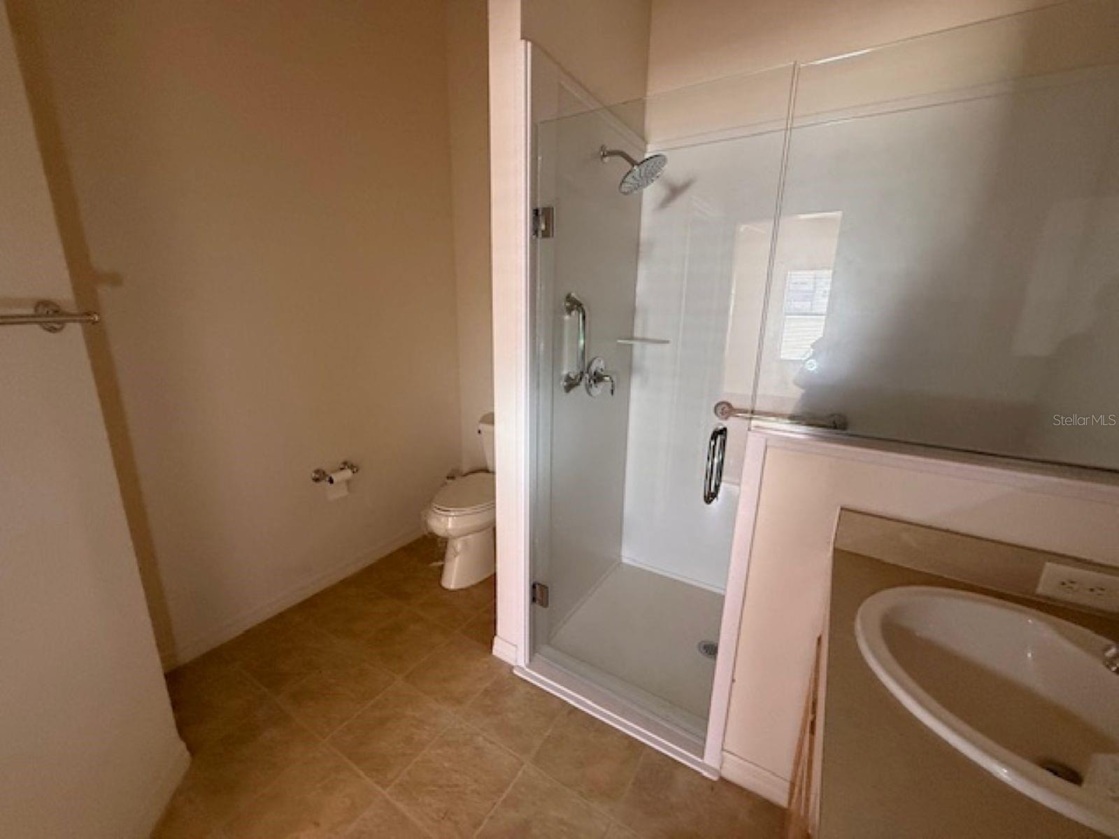 Image 8 of 12 For 2440 Iverson Court