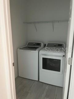 Image 12 of 25 For 7947 89th Loop