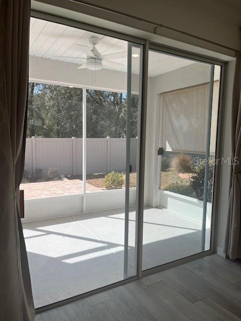 Image 19 of 25 For 7947 89th Loop