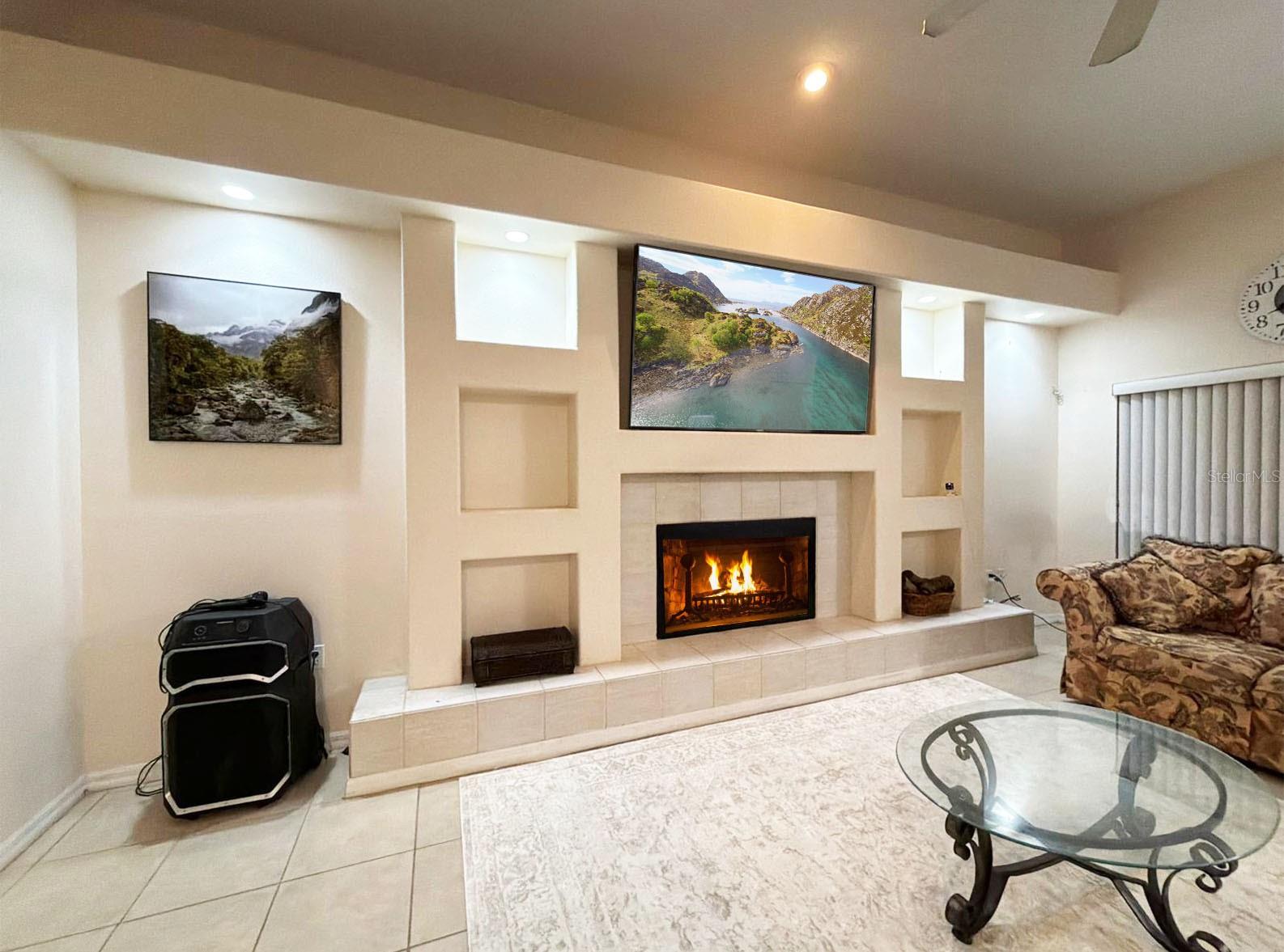 Image 3 of 31 For 2577 Highlands Vue Parkway