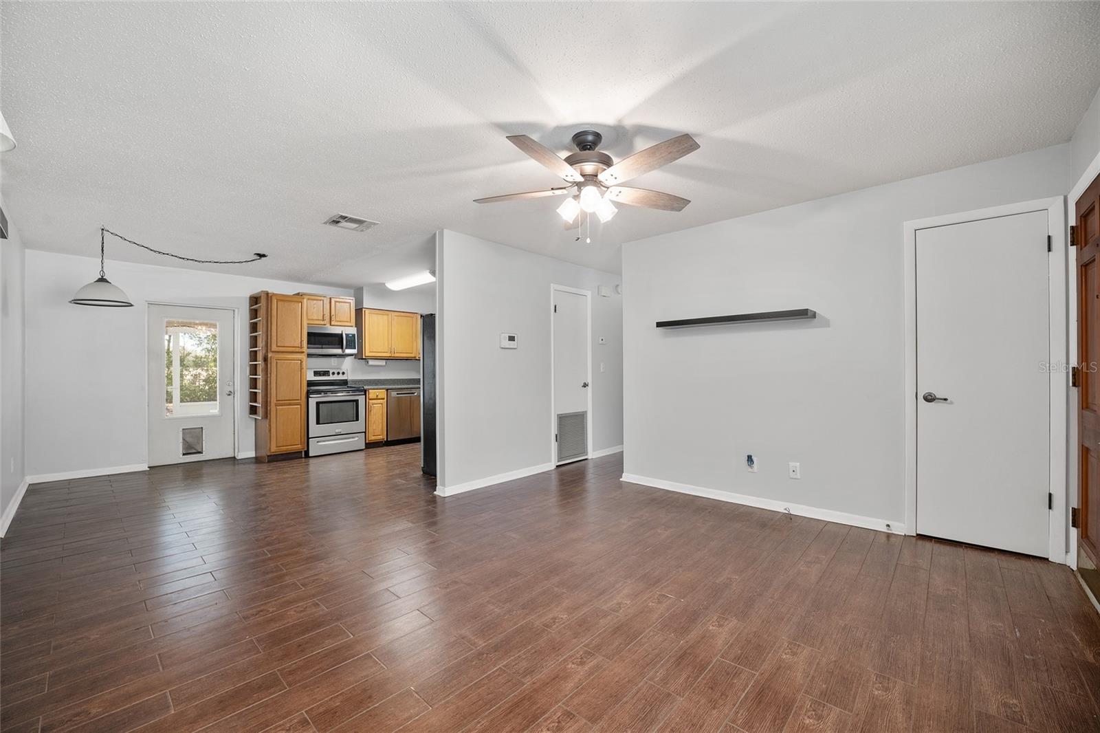 Image 10 of 74 For 3216 22nd Court