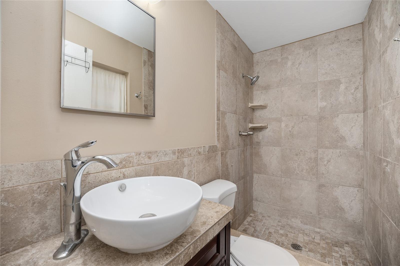 Image 23 of 74 For 3216 22nd Court