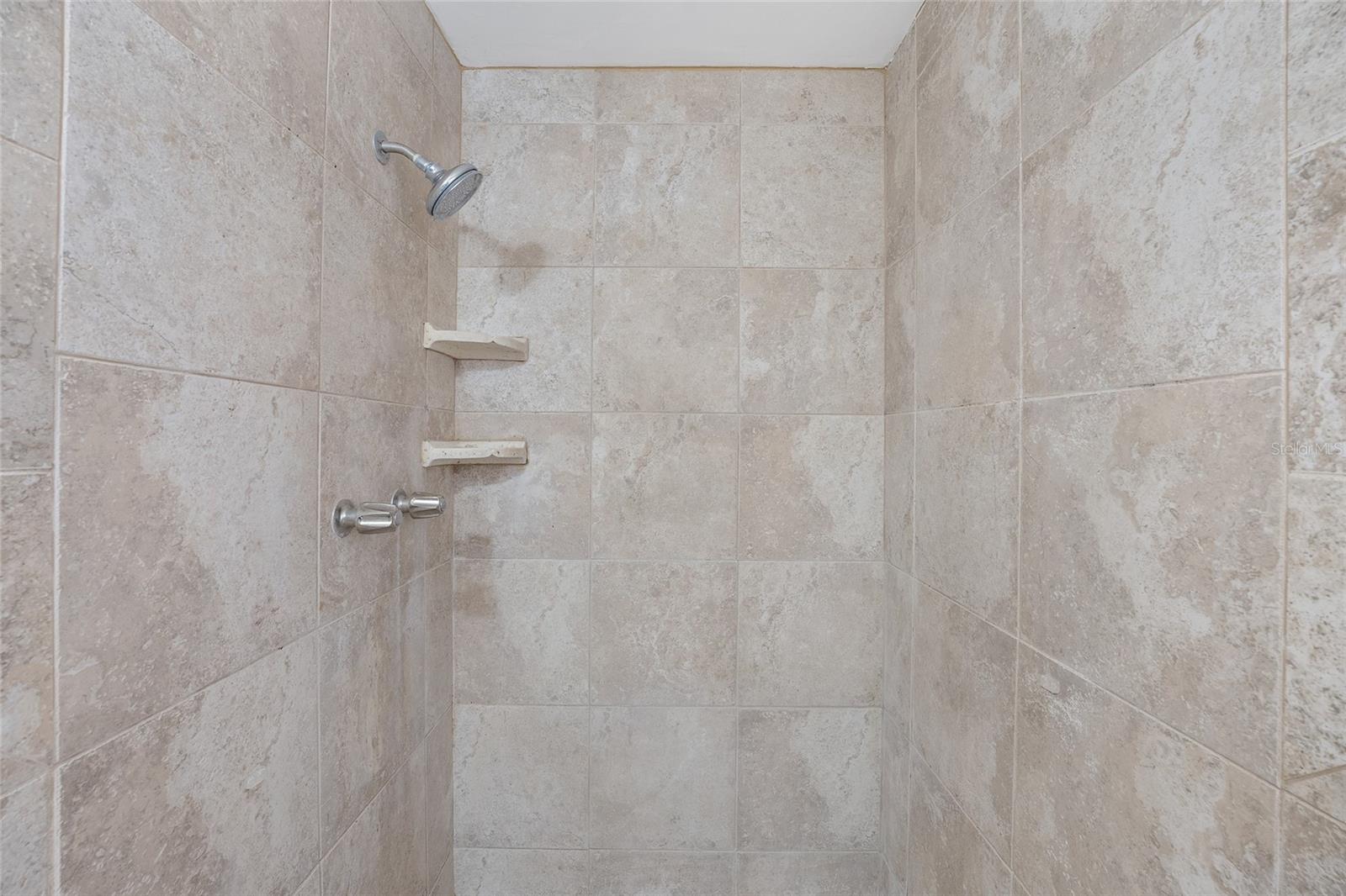 Image 25 of 74 For 3216 22nd Court