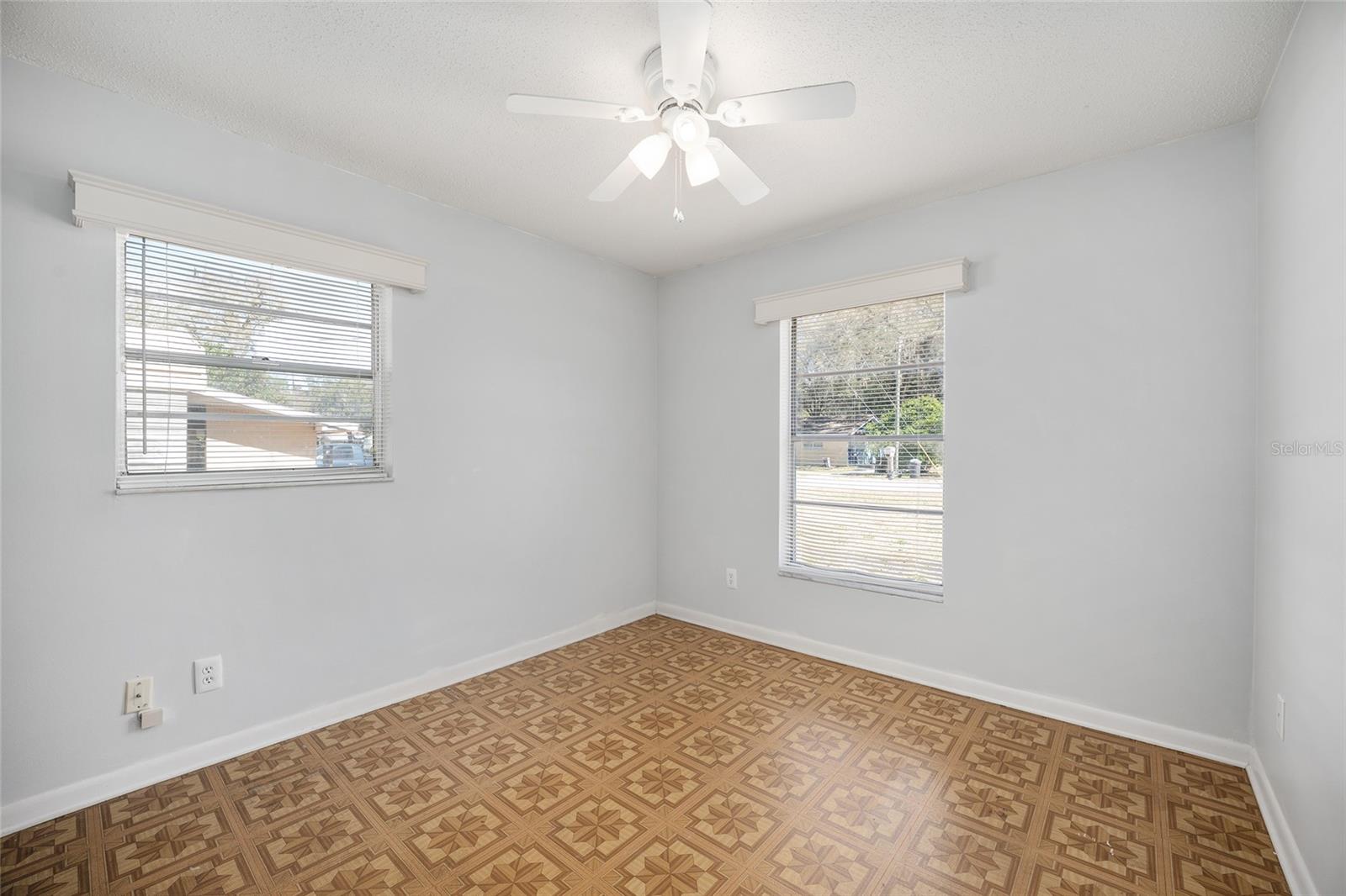 Image 27 of 74 For 3216 22nd Court