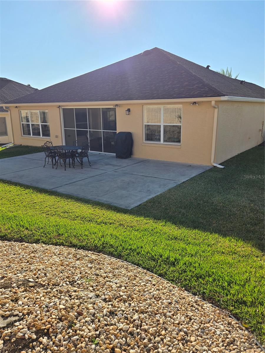 Image 23 of 47 For 12711 97th Terrace Road R