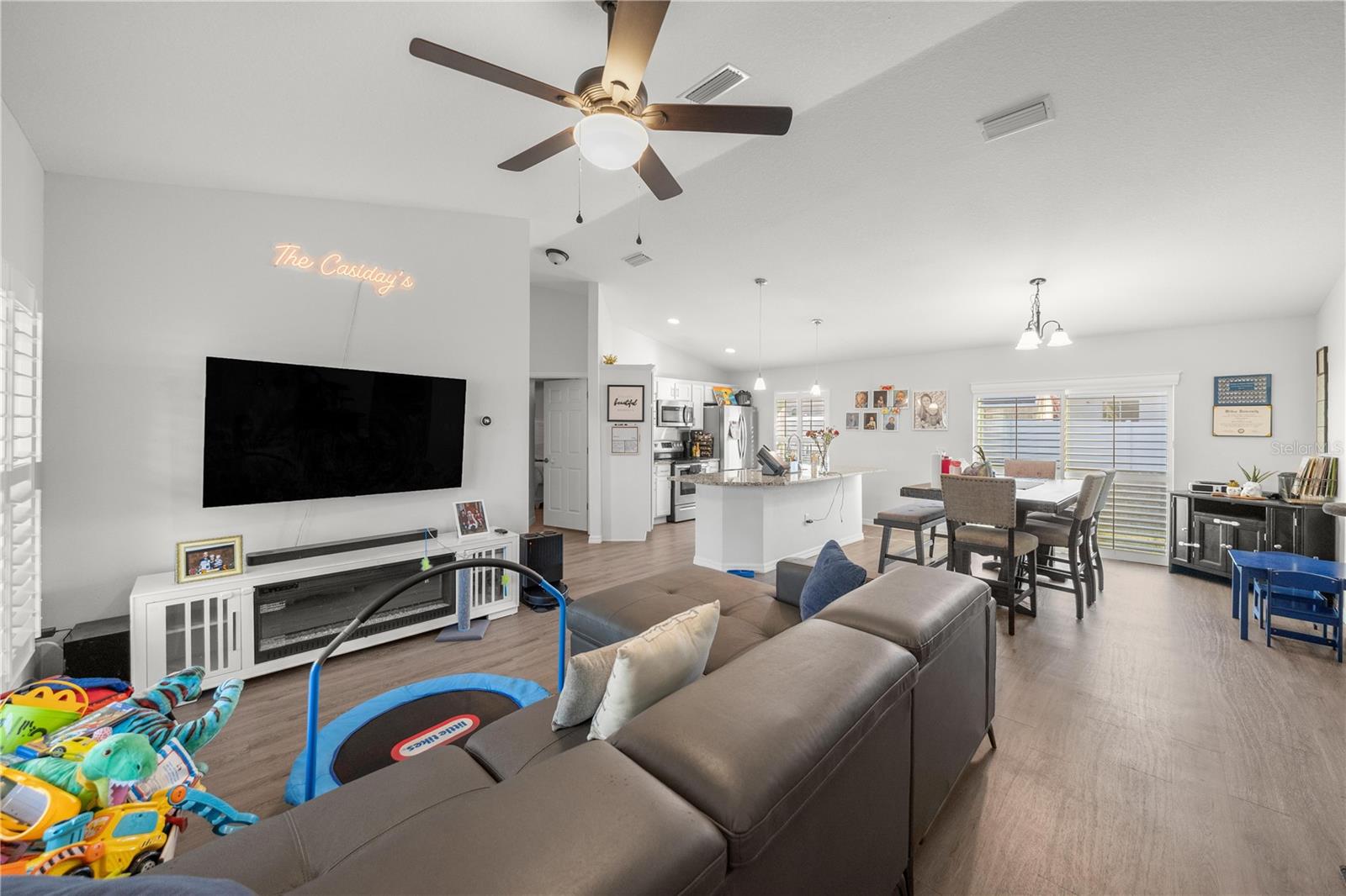 Image 15 of 28 For 13196 106th Street