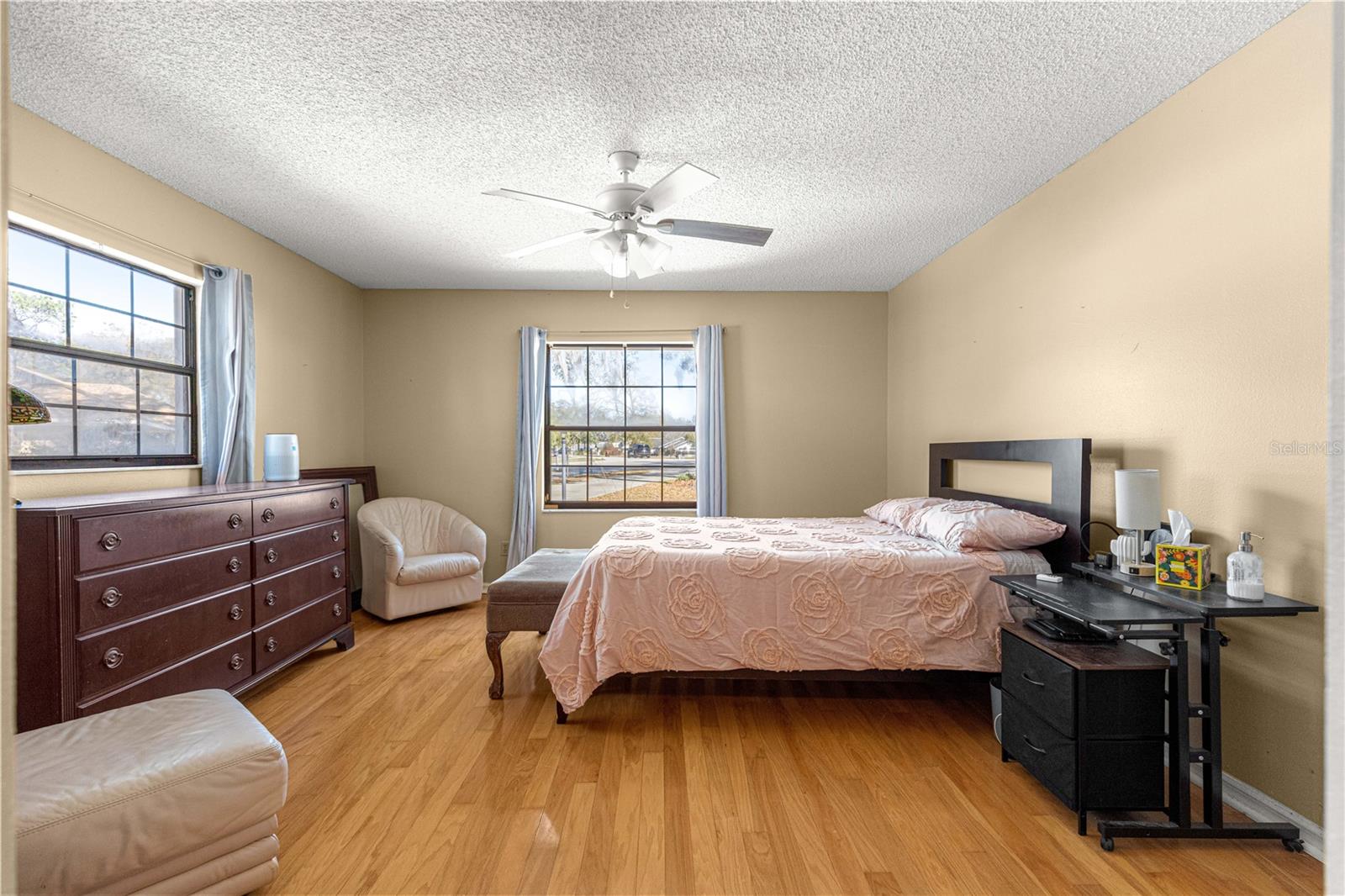 Image 15 of 44 For 10696 74th Terrace