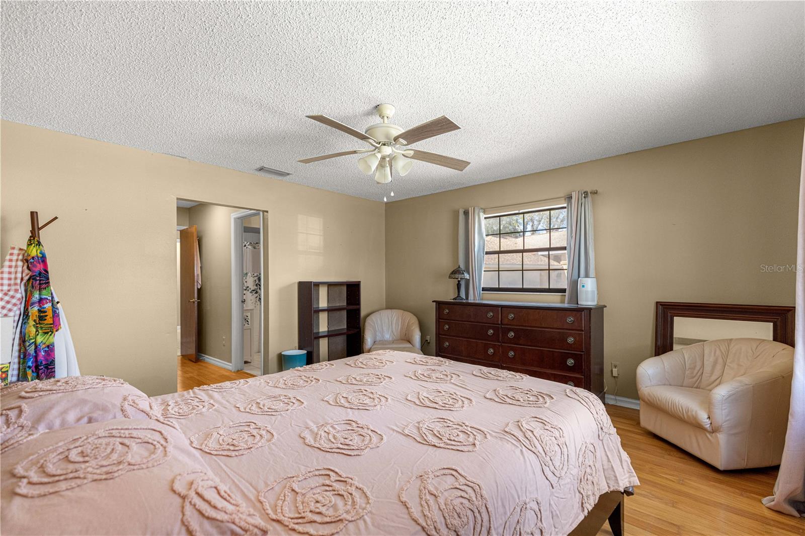 Image 16 of 44 For 10696 74th Terrace