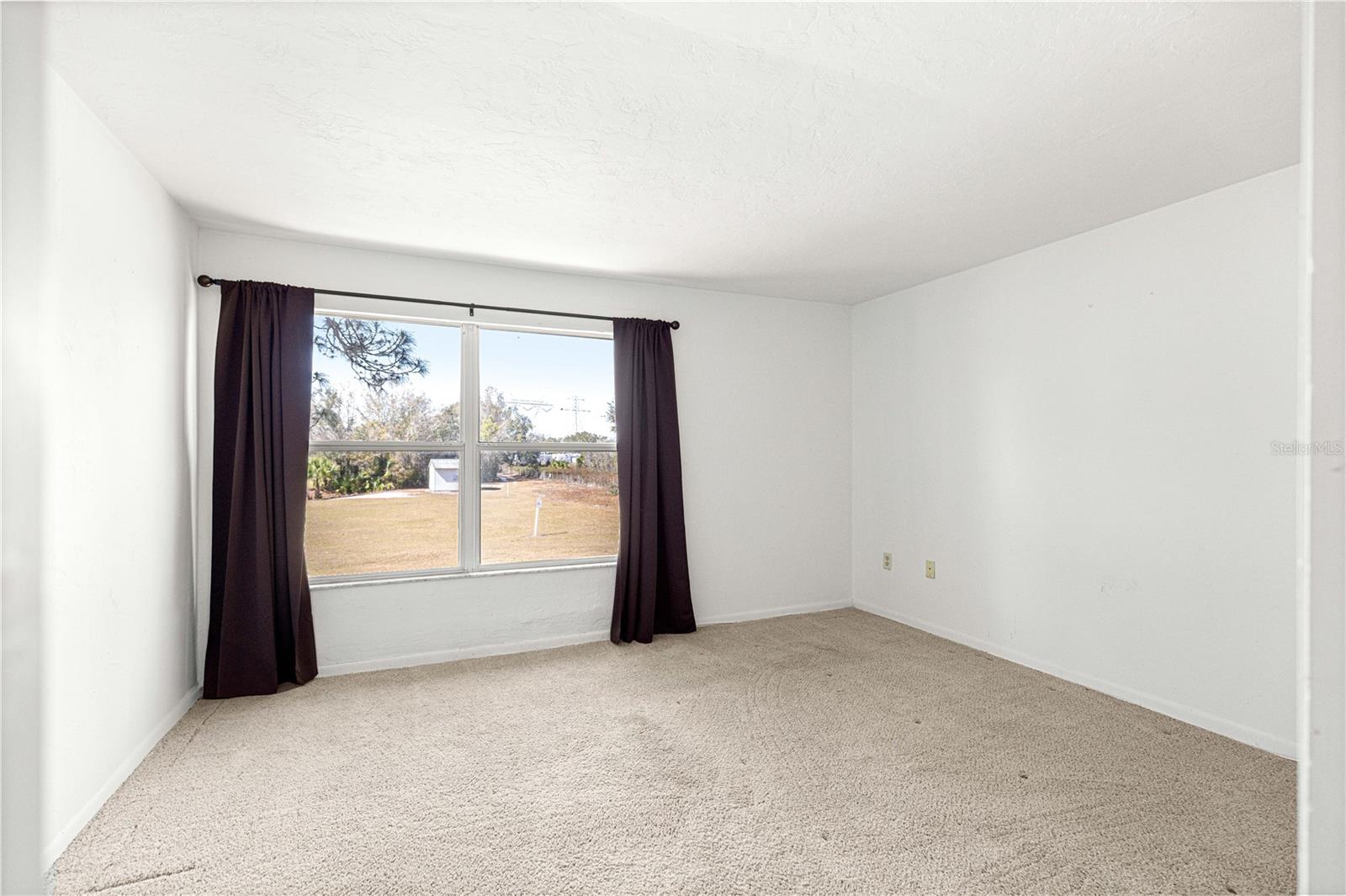 Image 20 of 36 For 15203 Sandalwood Drive 203