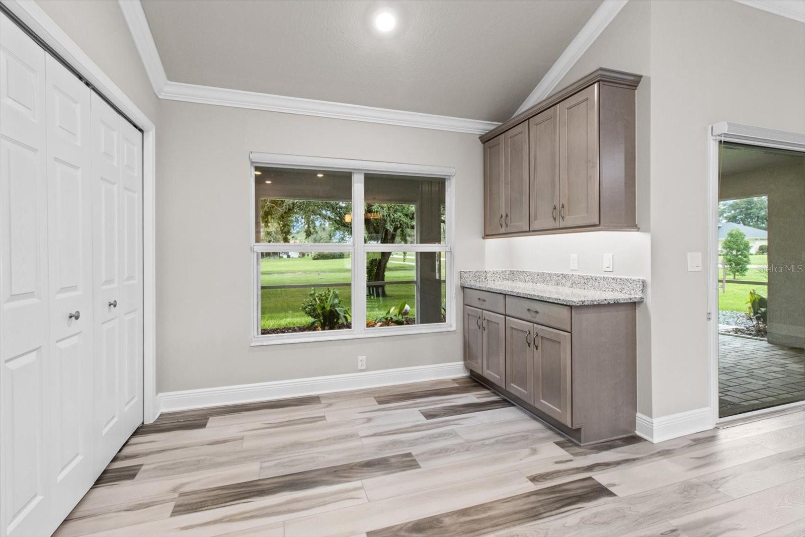 Image 14 of 47 For 837 Epsom Court