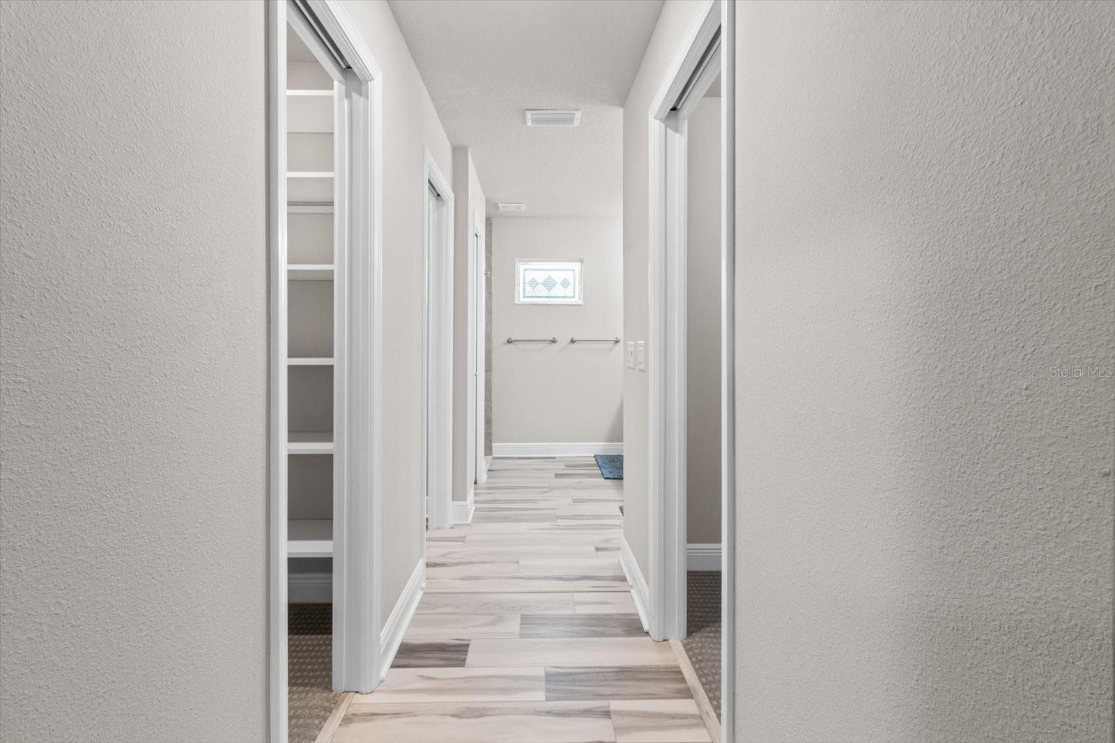 Image 21 of 47 For 837 Epsom Court