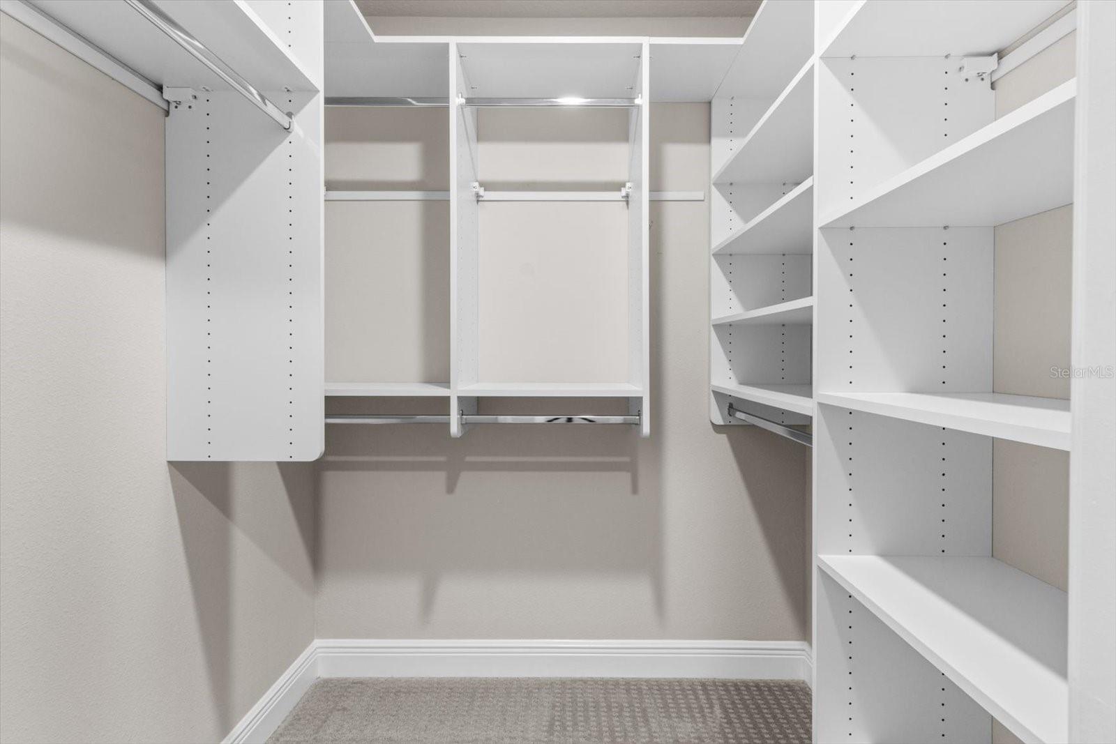 Image 24 of 47 For 837 Epsom Court