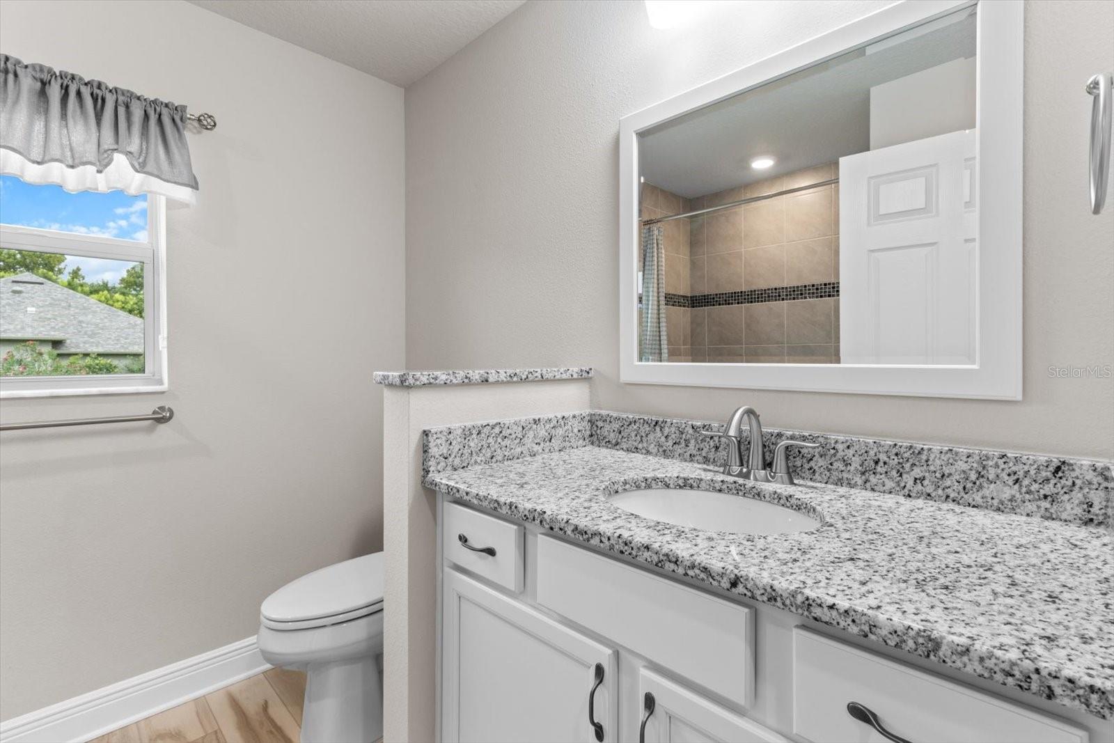 Image 27 of 47 For 837 Epsom Court