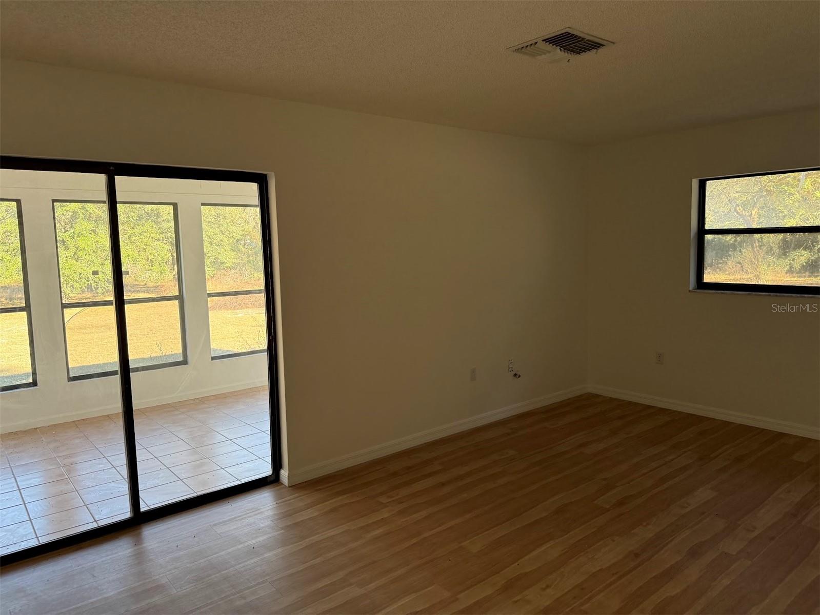 Listing photo id 10 for 3207 Withlacoochee Trail