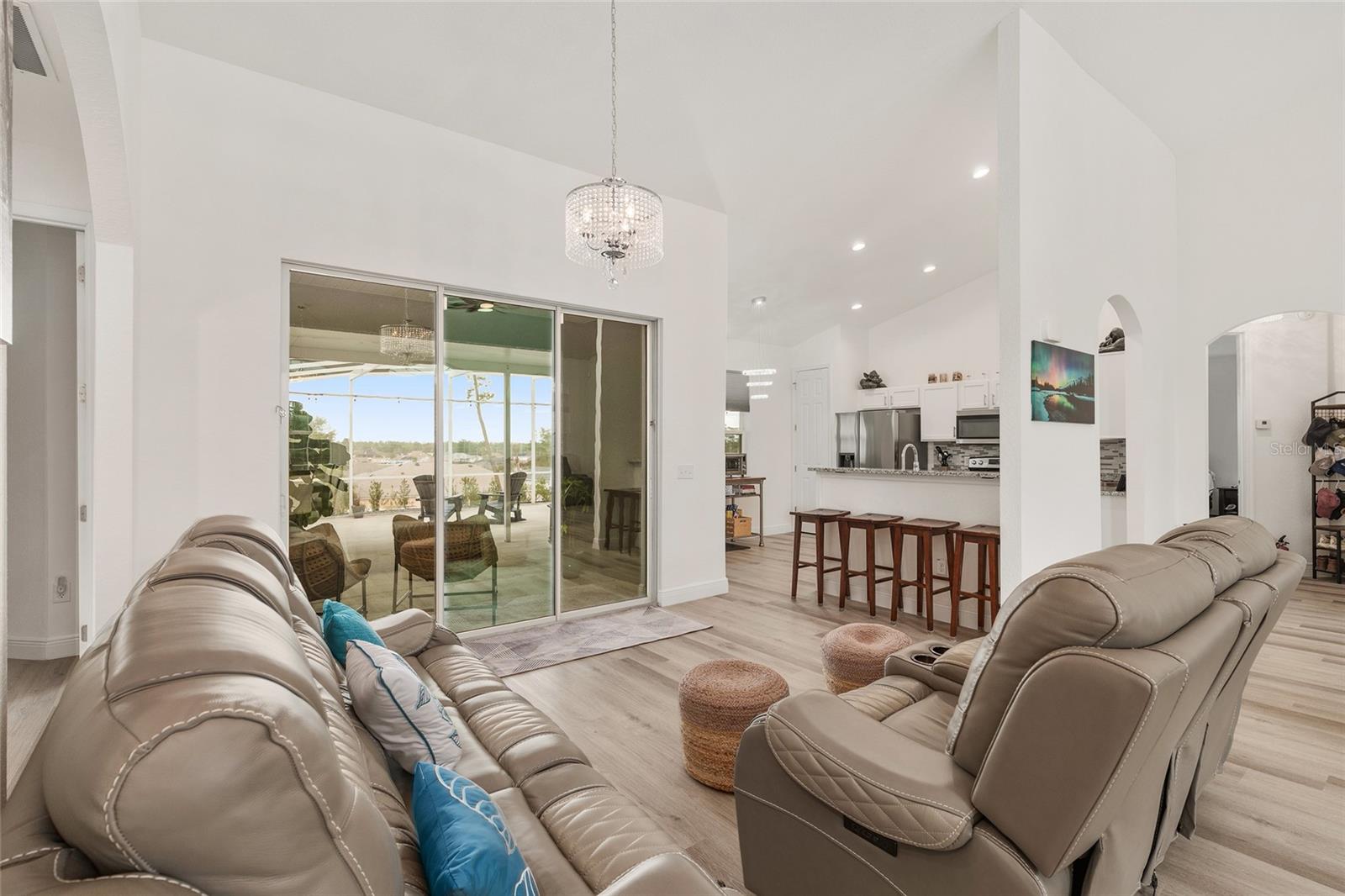 Image 19 of 82 For 4321 106th Place