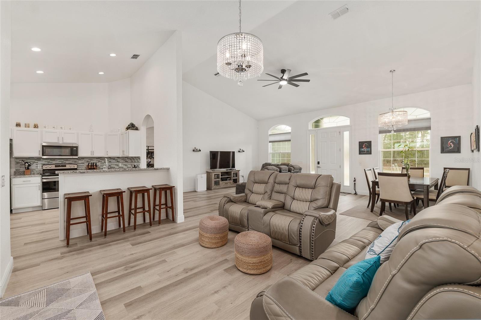 Image 20 of 82 For 4321 106th Place