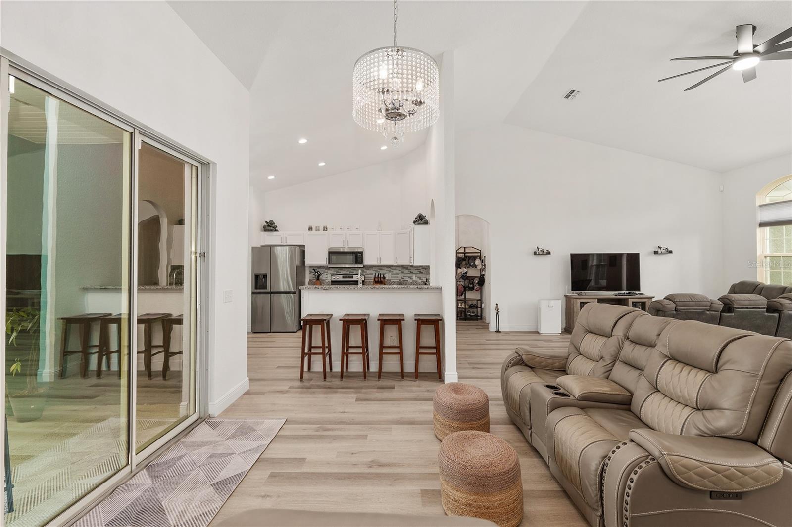 Image 21 of 82 For 4321 106th Place