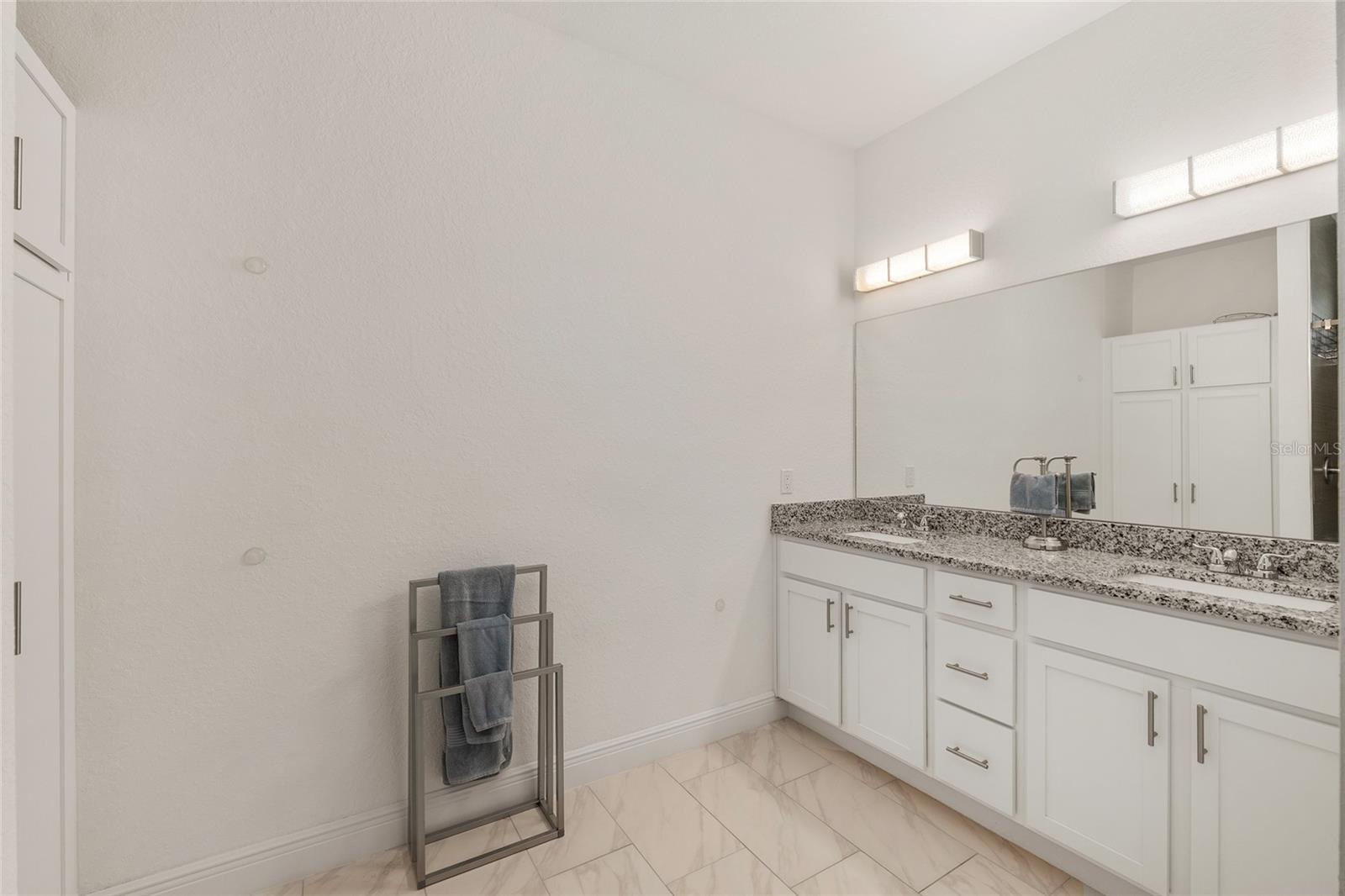 Image 38 of 82 For 4321 106th Place