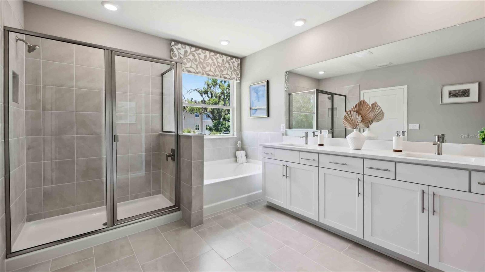 Image 20 of 42 For 11818 Memorial Drive