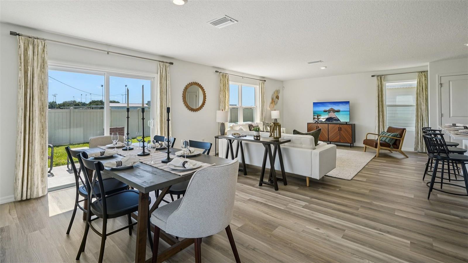 Image 11 of 31 For 11626 Memorial Drive