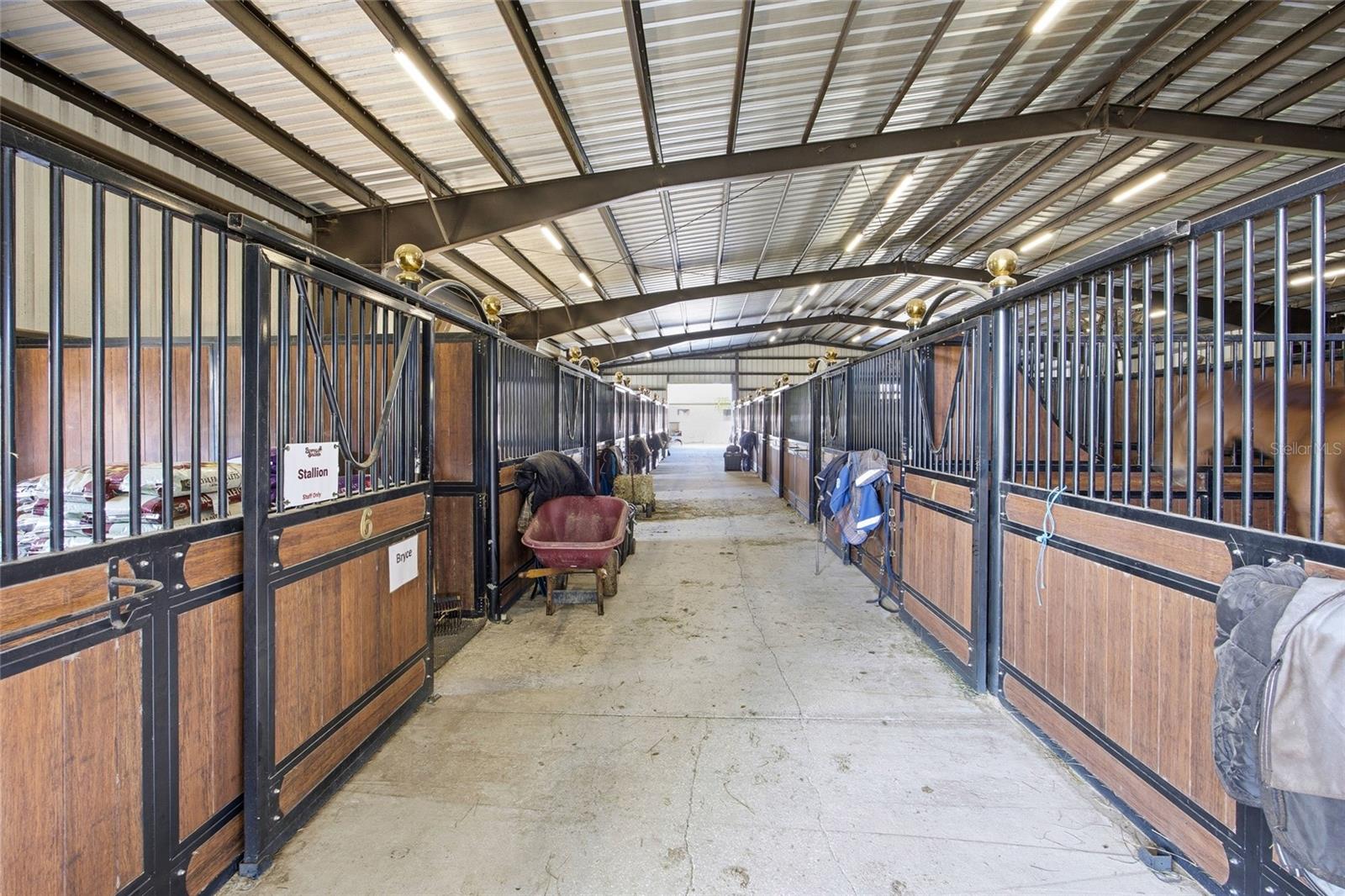 Image 5 of 58 For 6025 115th Avenue