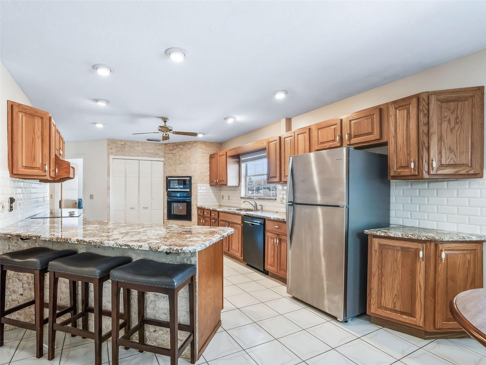 Image 7 of 40 For 7368 14th Street