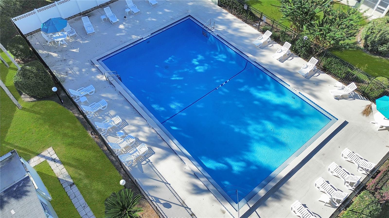 Image 26 of 27 For 633 Silver Pass B