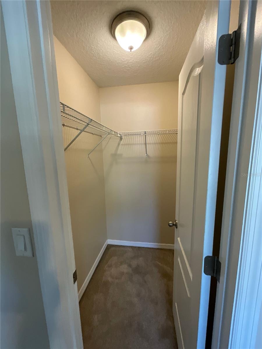 Image 8 of 15 For 9094 Peachtree Way