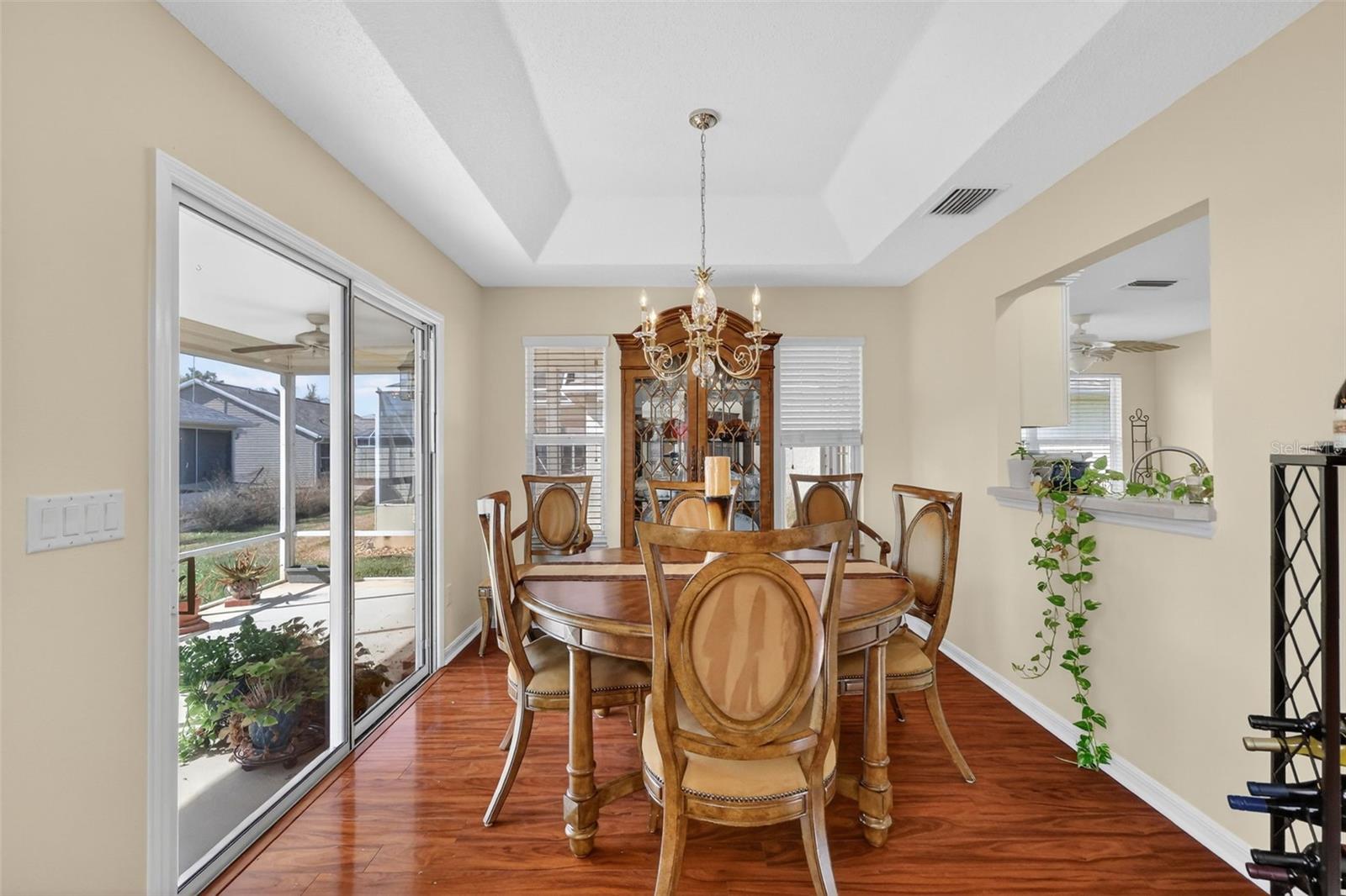 Image 8 of 27 For 1932 Alistar Court