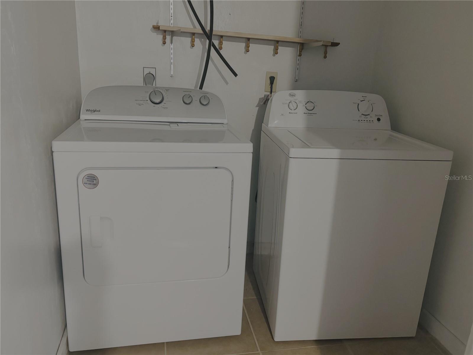 Image 20 of 27 For 900 62 Boulevard G37