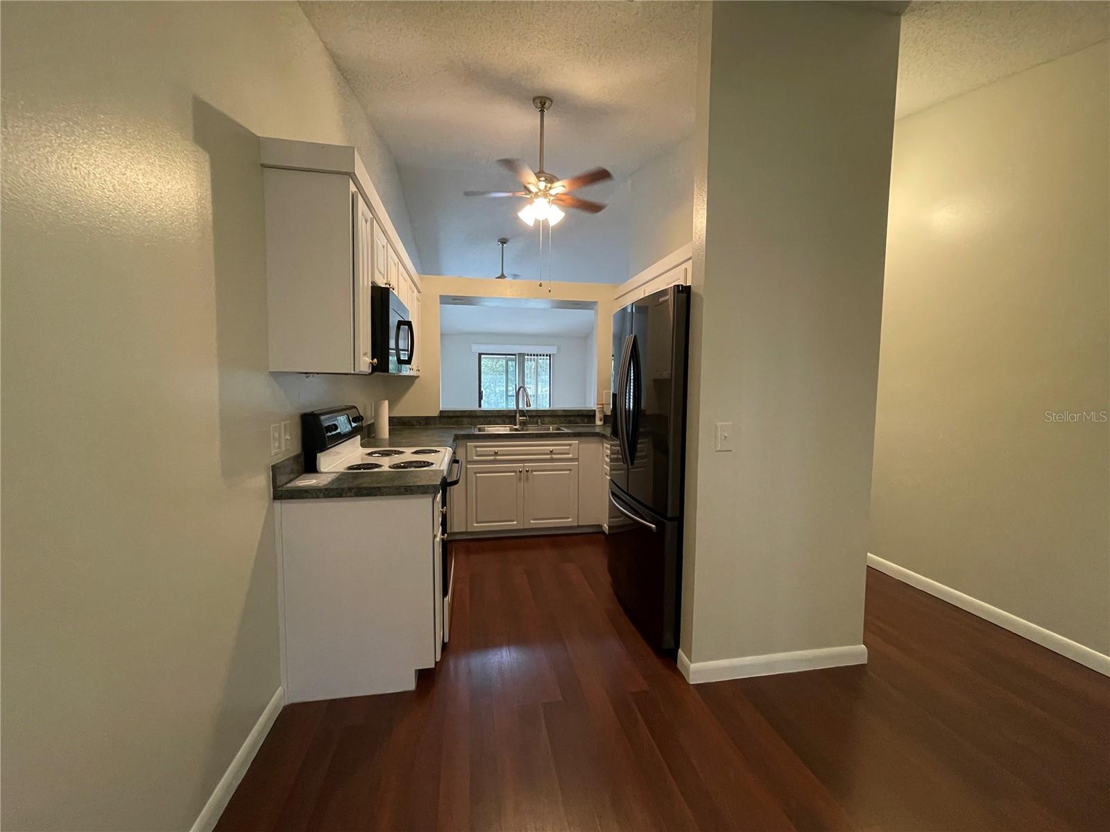 Image 4 of 20 For 501 Whispering Pines Boulevard