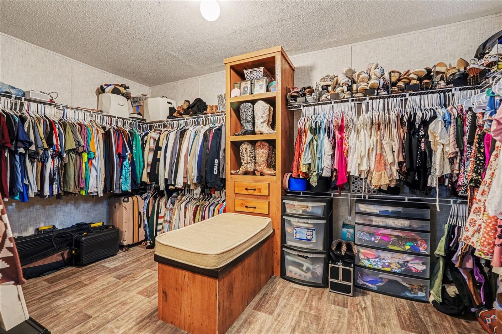 Image 16 of 30 For 14007 Snow Memorial Highway