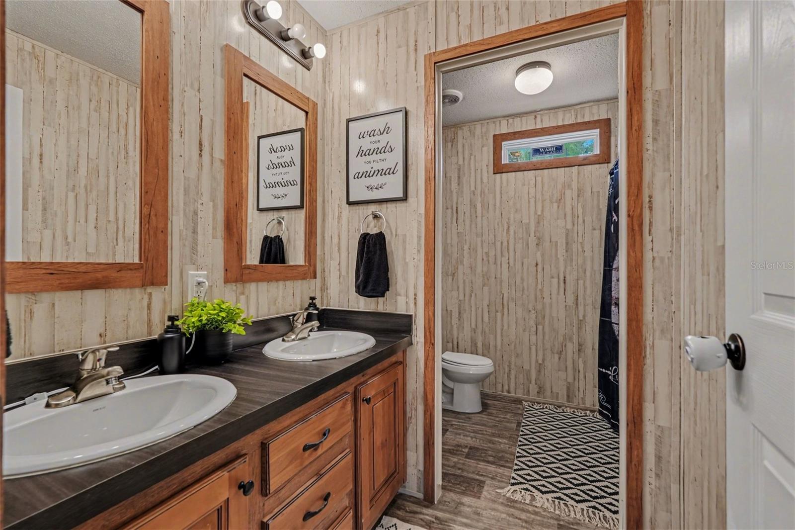 Image 9 of 30 For 14007 Snow Memorial Highway