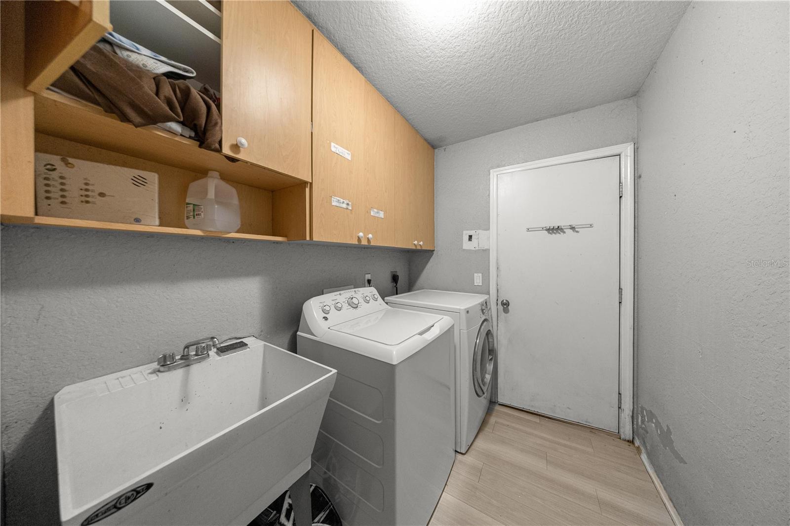 Image 17 of 28 For 6180 126th Lane