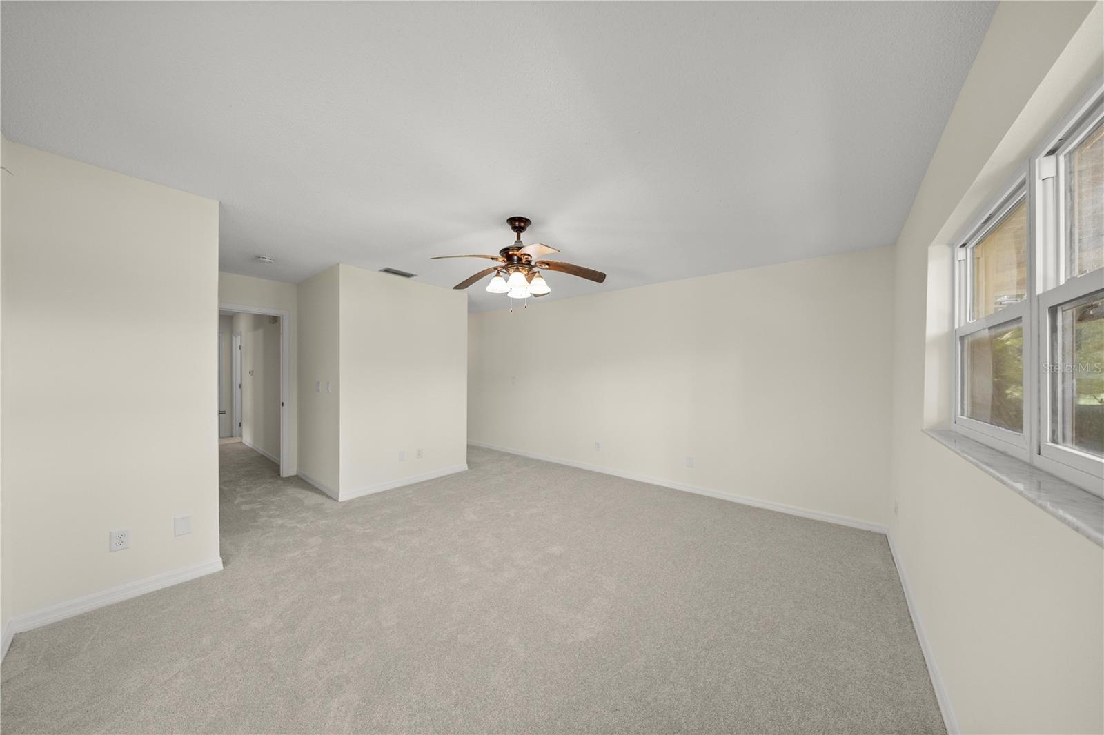 Image 19 of 29 For 1229 Egret Point 1229