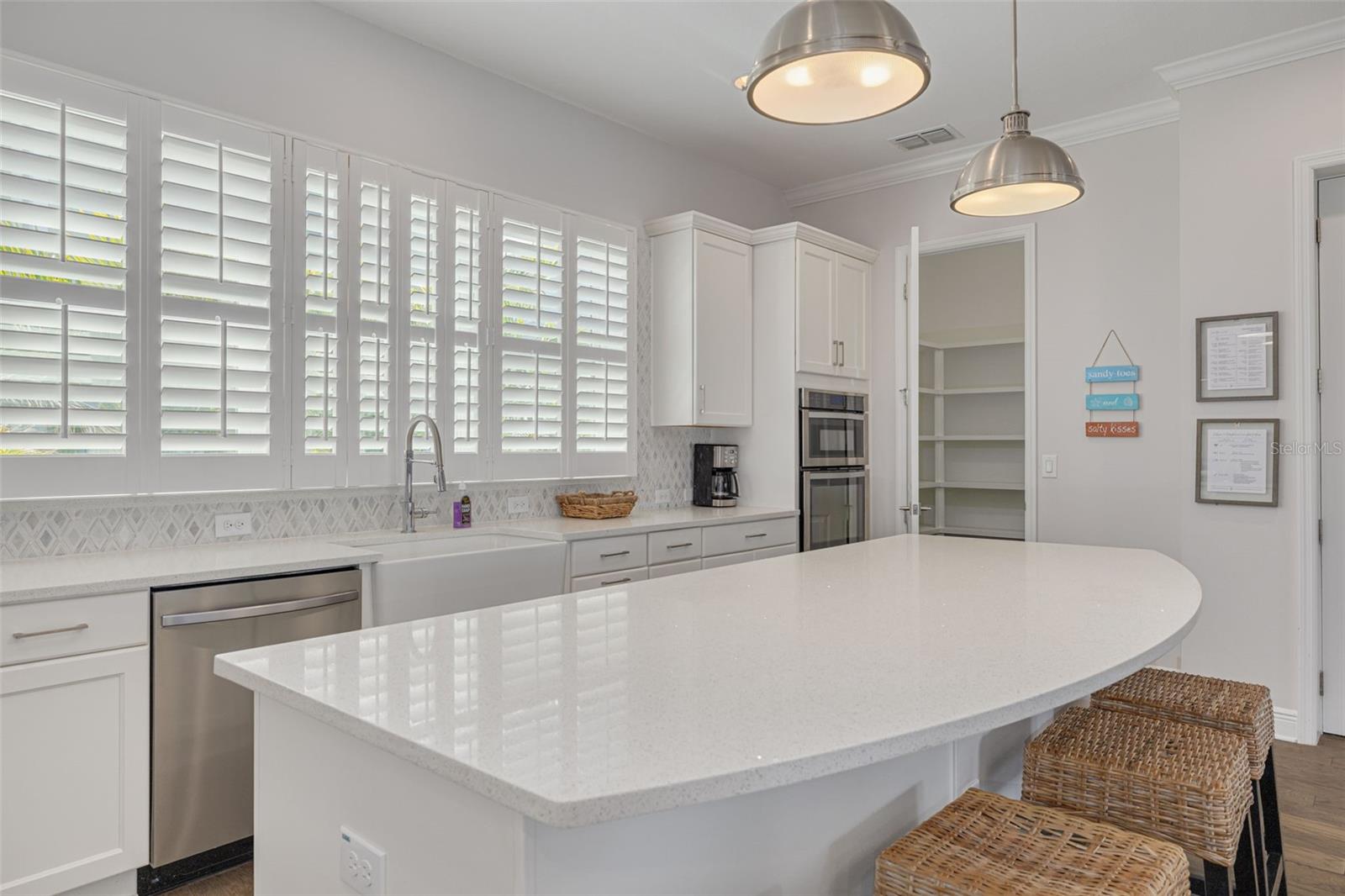 Image 18 of 43 For 16306 1st Street E