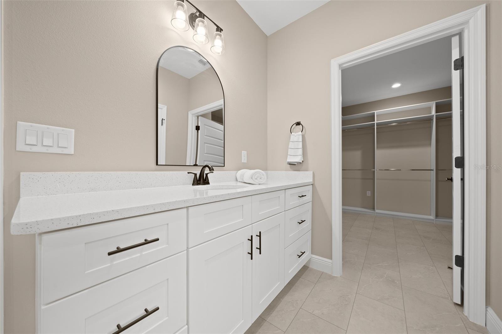 Image 37 of 56 For 13691 64th St Road