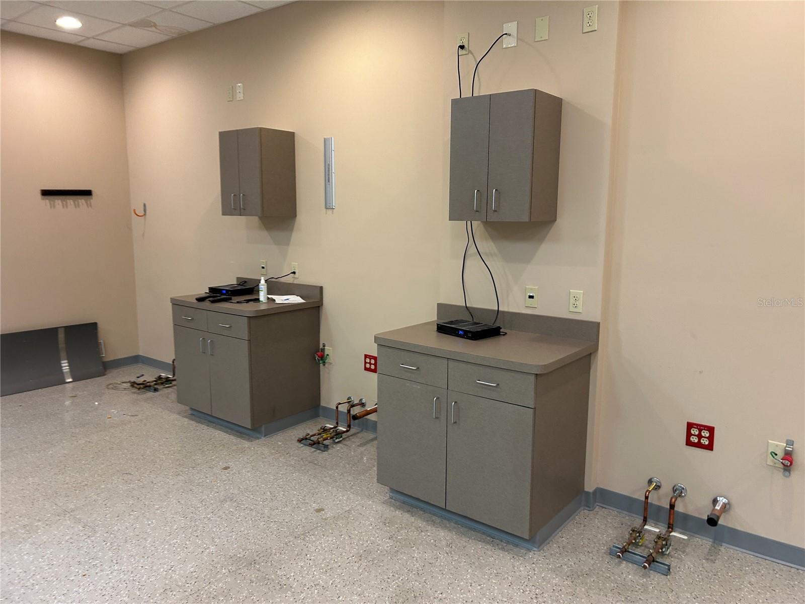 Image 4 of 6 For 3300 34th Avenue 104 & 108