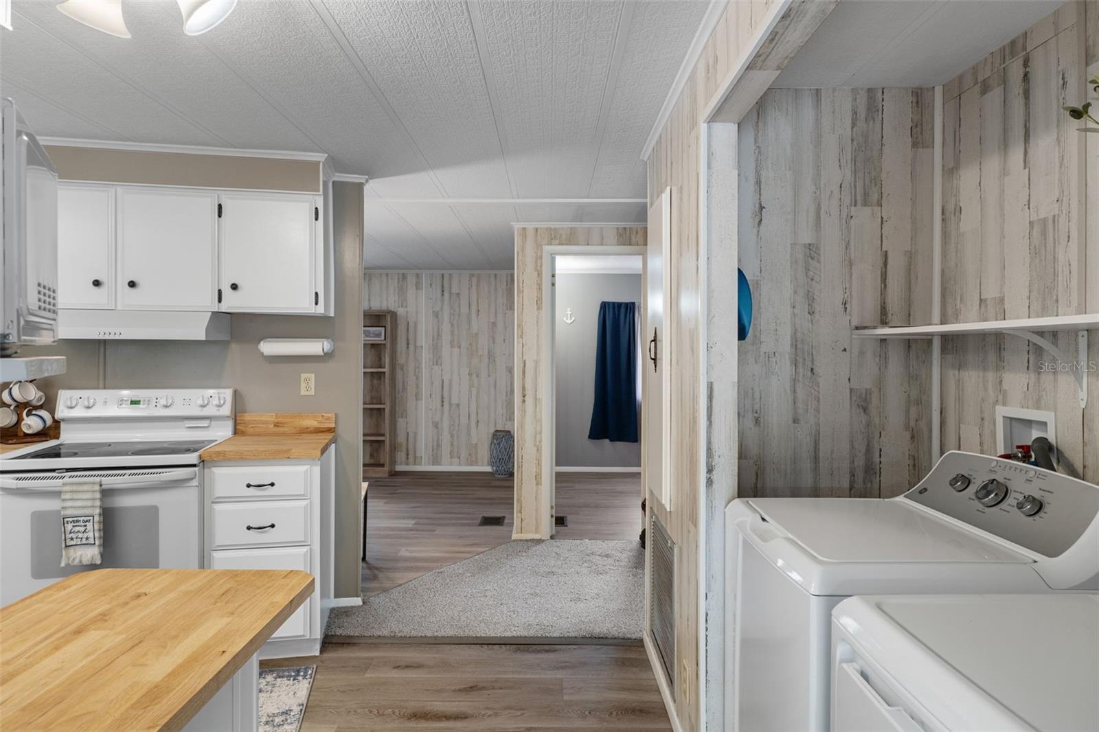 Image 13 of 41 For 5535 Scarlett Oak Terrace