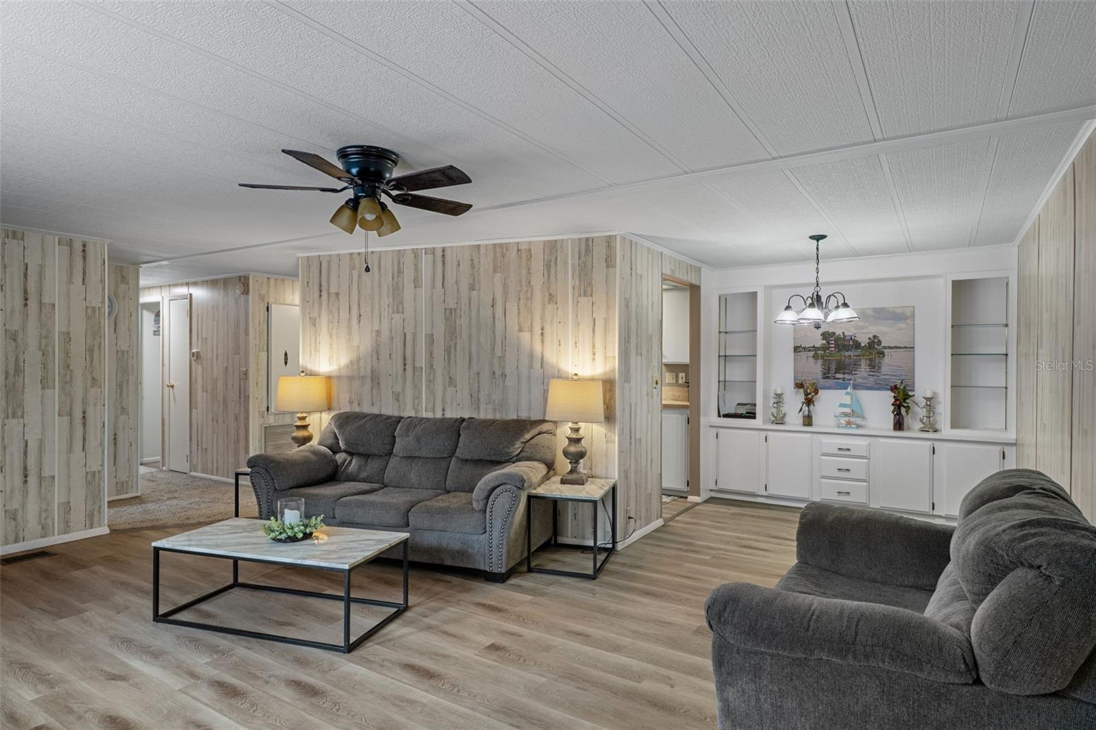 Image 7 of 41 For 5535 Scarlett Oak Terrace