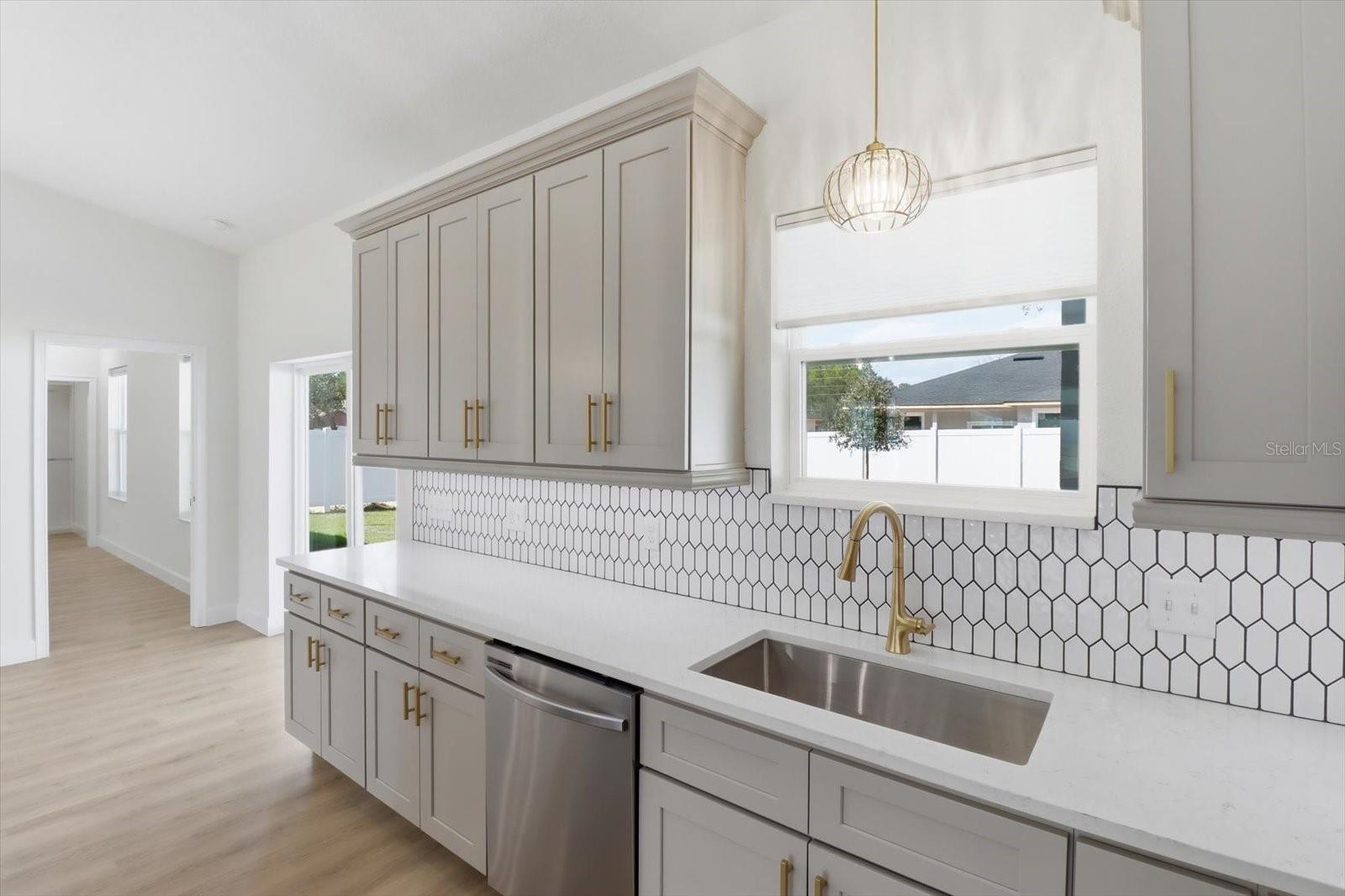 Image 17 of 39 For 7289 Westbrook Way