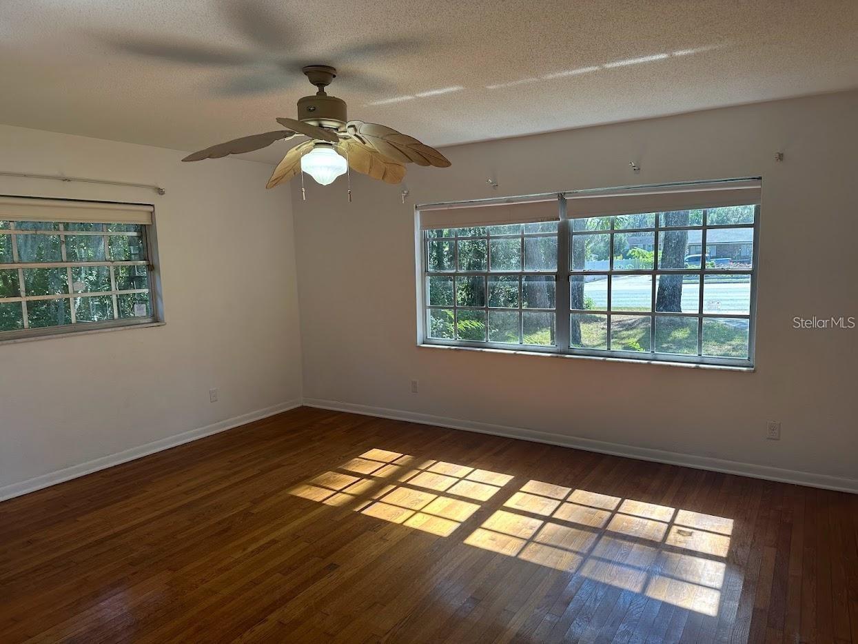 Image 15 of 20 For 1333 17th Street