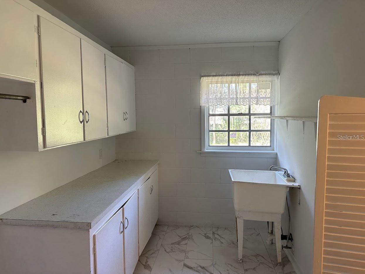 Image 18 of 20 For 1333 17th Street